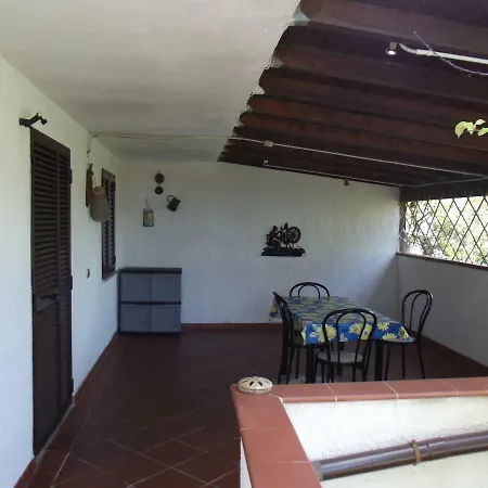 18 Via Sa Salina Portopino Сasa de vacaciones Porto Pino