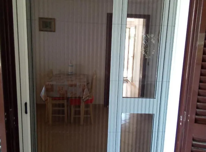 度假居 18 Via Sa Salina Portopino